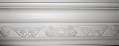 4 1/4'' x 8' Poly-Resin Crown Molding