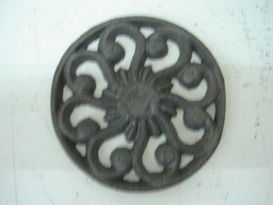 Cast Iron Medallon